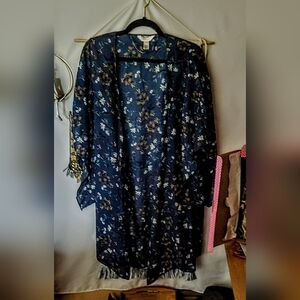 LC Lauren Conrad Dark blue Floral Kimono